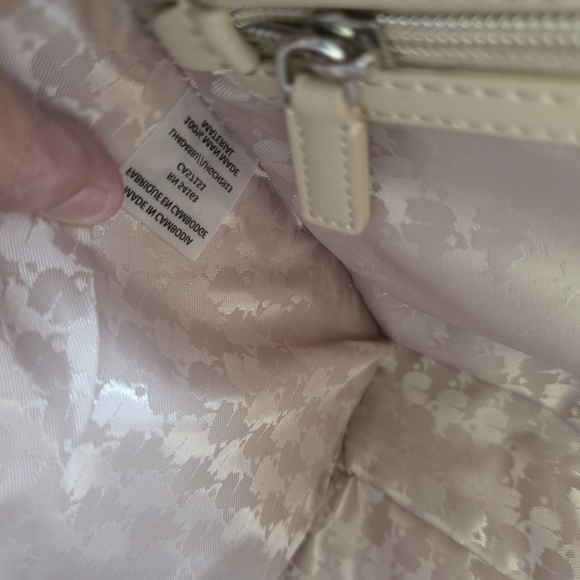 Karl Lagerfeld Sold As Is - Picture 11 of 15